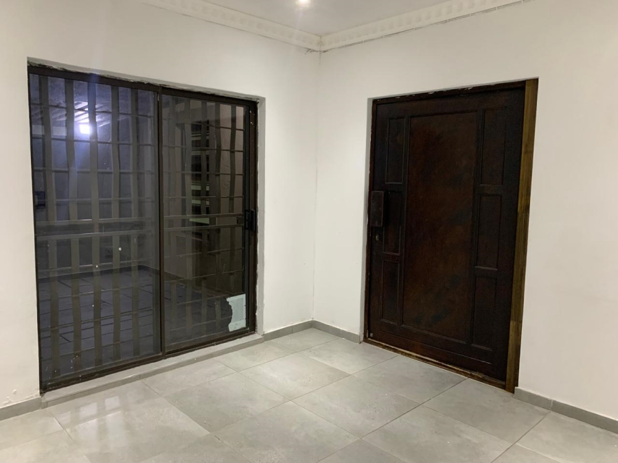 4 Bedroom Property for Sale in Waterkloof East North West